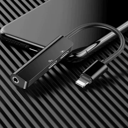 Baseus L52 iPhone To Dual iPhone + 3.5mm Jack Converter – Black